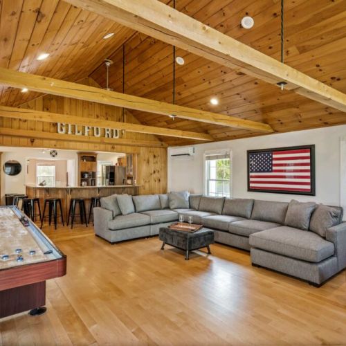 Great Room w/ 70 inch TV & shuffleboard