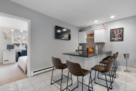 Bar area