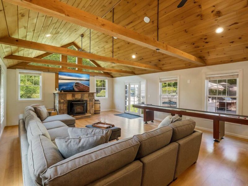 Great Room w/ 70 inch TV, and plenty of seating for the big game