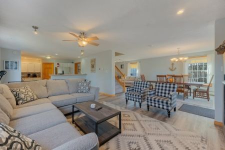 New couch & chairs added in Dec 2023
