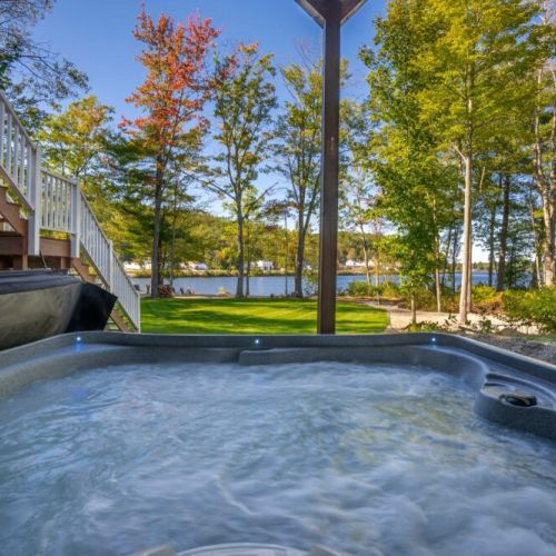 Hot Tub open year round
