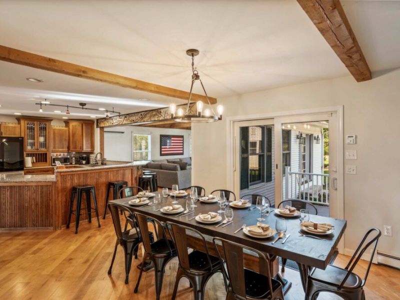 Kitchen table with seating for 10 and bar seating for another 6 (plus tons of outdoor seating)