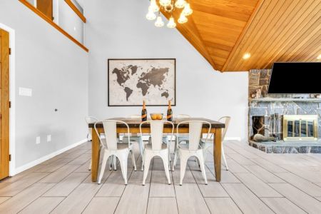 Main Level Bonus Dining Space