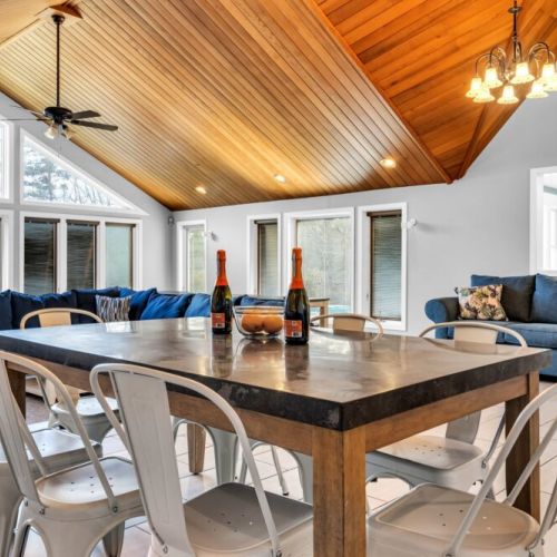 Main Level Bonus Dining Space