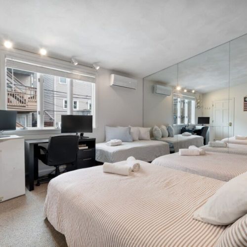 Maine Level Bedroom