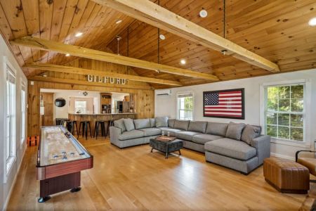 Great Room w/ 70 inch TV & shuffleboard